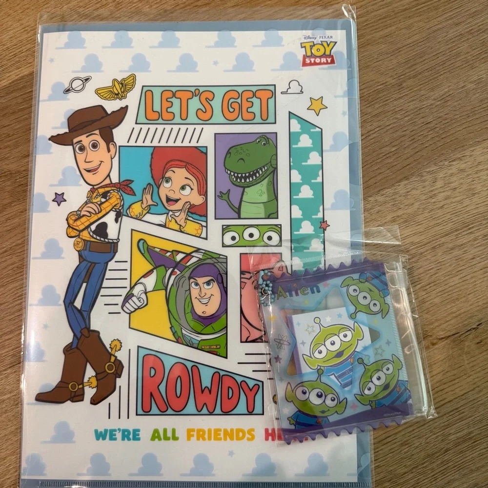 Toys Story File Folder + Little Green Men mini notebook with zip bag